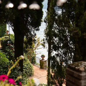 Apartment Fogazzaro View, Oria (Como)