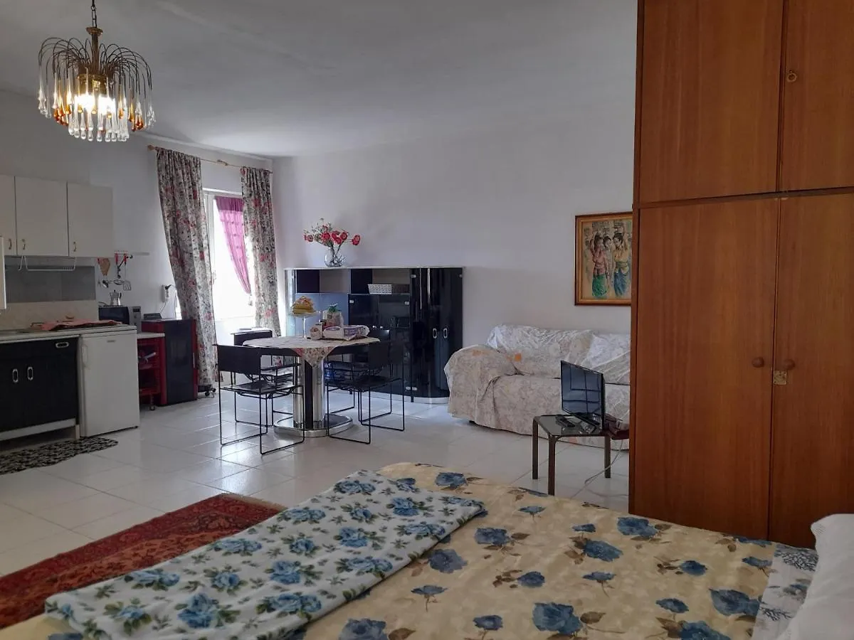 Villa Elisa Lago E Monti Carzago Riviera 0*,  Italien